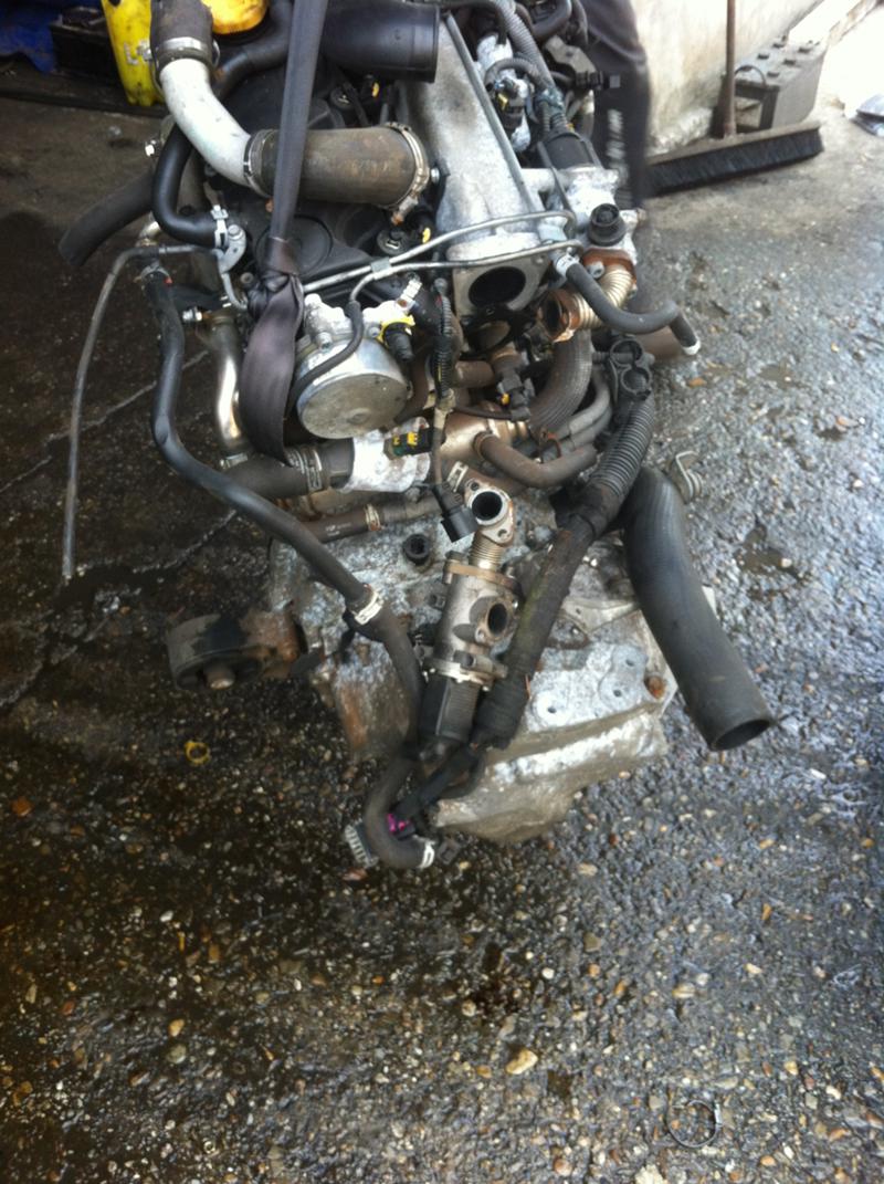 Двигател за Opel Vectra, снимка 3 - Части - 13612568