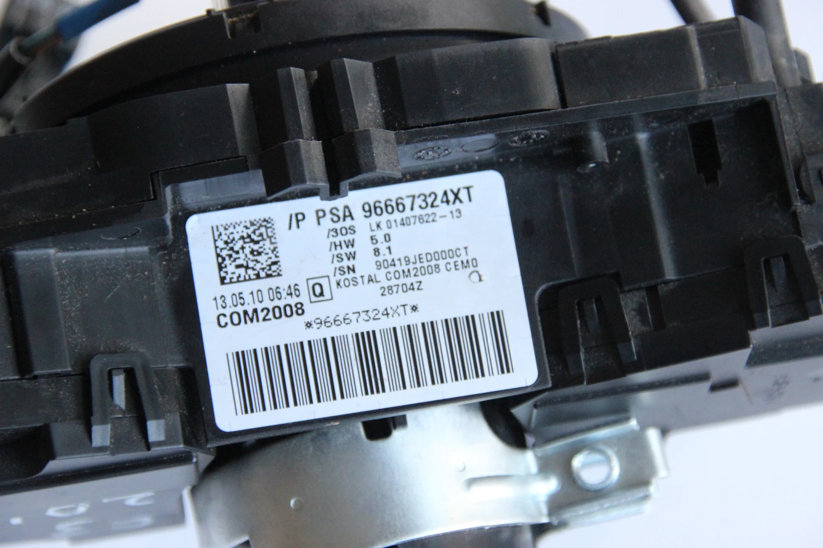       DS3 2010 . | Mobile.bg   4