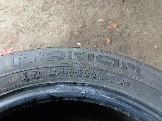 Гуми Зимни 205/55R16, снимка 8 - Гуми и джанти - 20313824