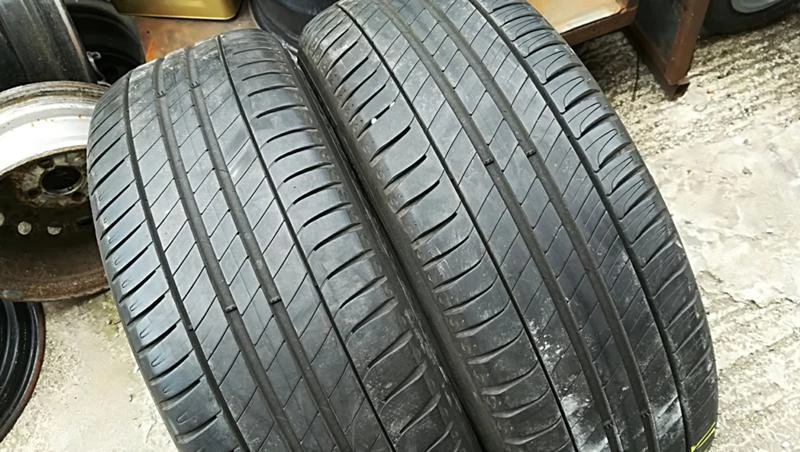 Гуми Летни 205/55R16, снимка 2 - Гуми и джанти - 24772261