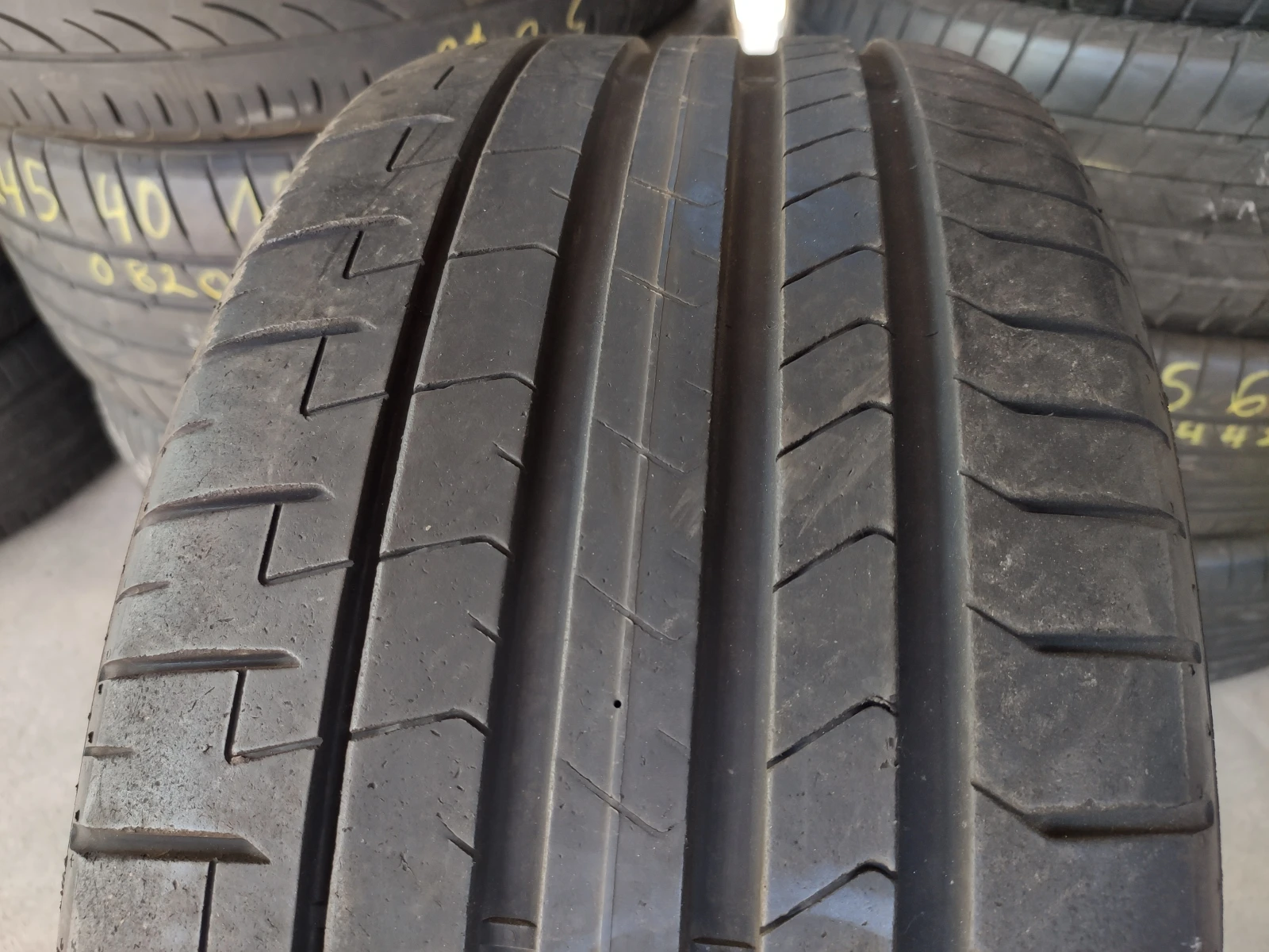  245/40R18 | Mobile.bg   1