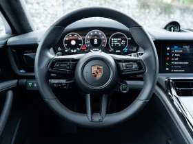 Porsche Panamera GTS, снимка 8