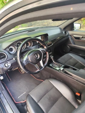 Mercedes-Benz C 250 AMG Sport+ 4matic, снимка 12