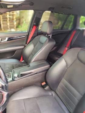 Mercedes-Benz C 250 AMG Sport+ 4matic, снимка 13