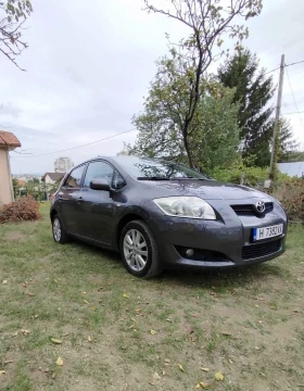 Toyota Auris 2.0D-4D, снимка 2