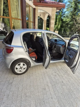 Обява за продажба на Toyota Yaris 1, 3 ~4 800 лв. - изображение 2
