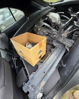 Toyota Yaris Cross 4x4, 130hp  - 14300 € / 27968.37 лв. - 24873137 14