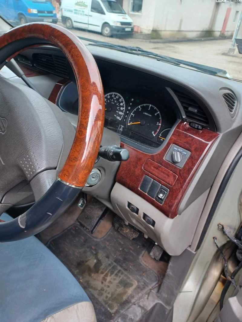 Nissan Titan king, снимка 6 - Автомобили и джипове - 46568922