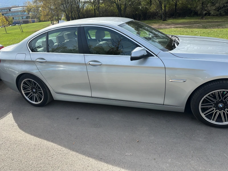 BMW 520, снимка 5 - Автомобили и джипове - 47511351