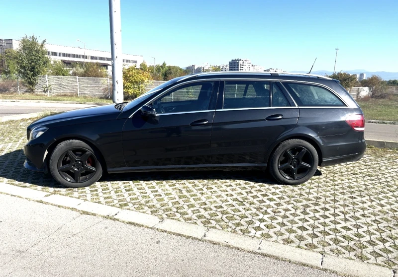 Mercedes-Benz E 200 BlueTec, снимка 4 - Автомобили и джипове - 49091137