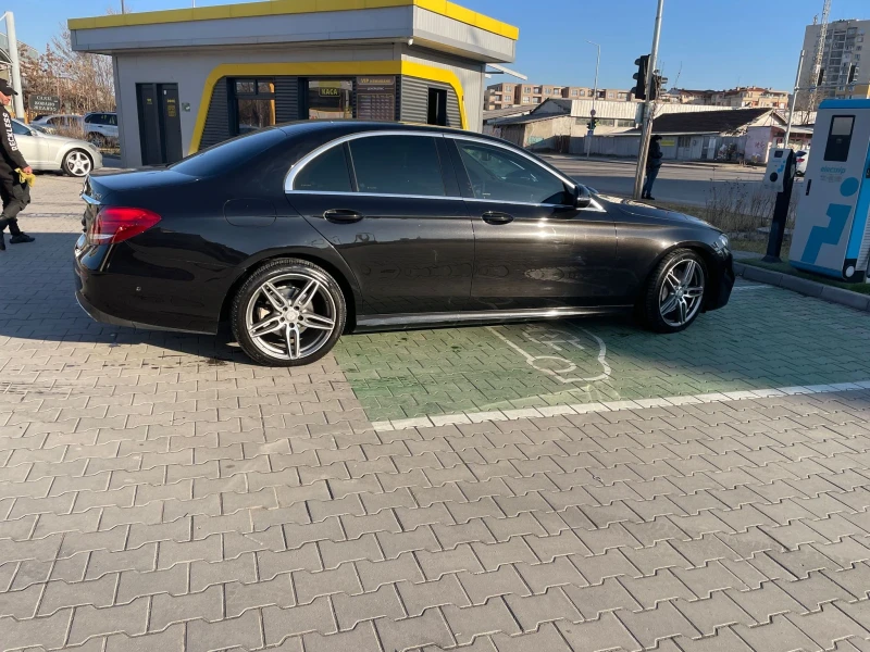 Mercedes-Benz E 220 Е220, снимка 3 - Автомобили и джипове - 49362006