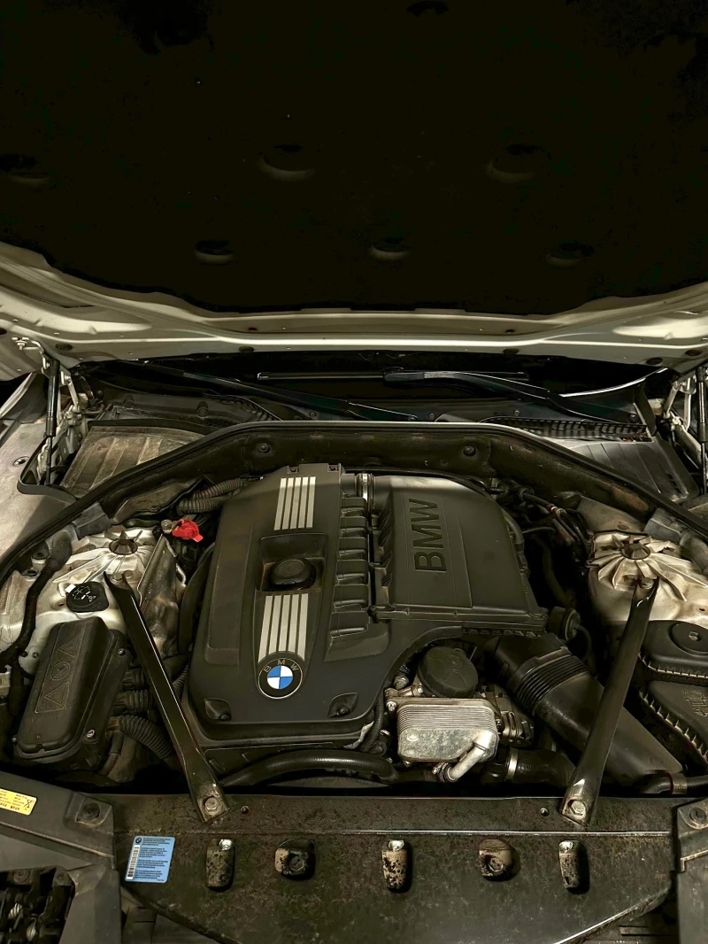 BMW 740 ОБДУХВАНЕ, ВАКУУМ, НАПЪЛНО ОБСЛУЖЕНА, снимка 15 - Автомобили и джипове - 52326599