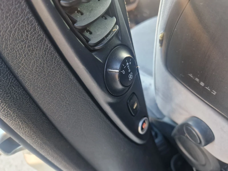 Peugeot 807 5+ 2 седалки, снимка 7 - Автомобили и джипове - 51915213