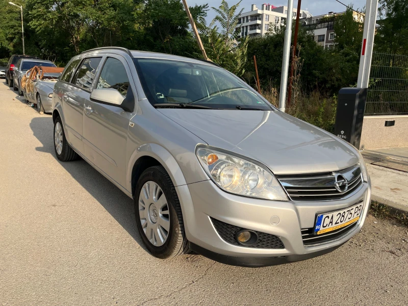 Opel Astra Enjoy, снимка 8 - Автомобили и джипове - 52642675