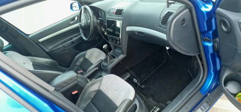 Skoda Octavia 2.0 TDI VRS 170KS, снимка 8 - Автомобили и джипове - 52079447