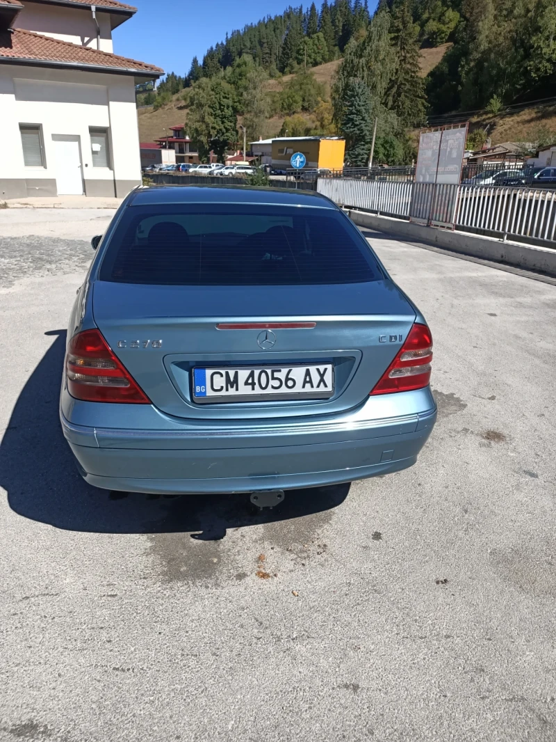 Mercedes-Benz C 270, снимка 4 - Автомобили и джипове - 52435691