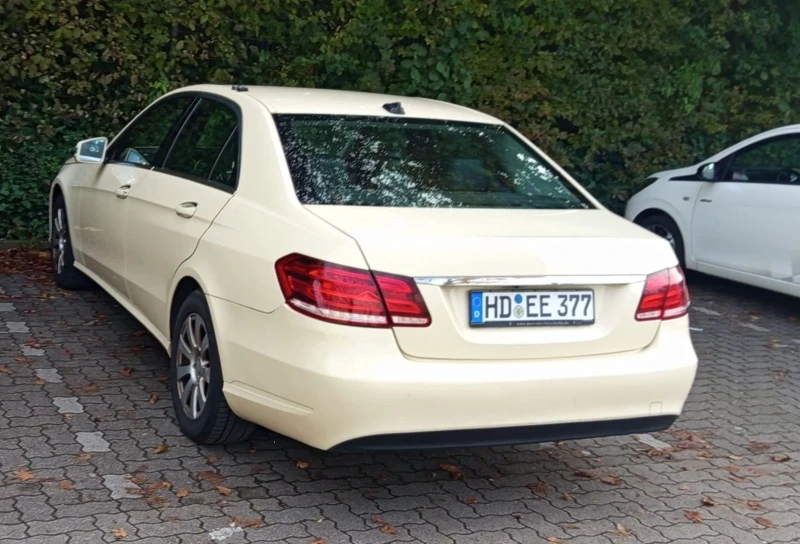 Mercedes-Benz E 220 W 212 Facelift Bluetec, снимка 15 - Автомобили и джипове - 52458520