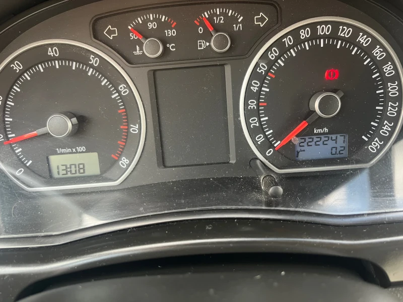 VW Polo 1.8T - GTI - SWISS, снимка 11 - Автомобили и джипове - 52549451