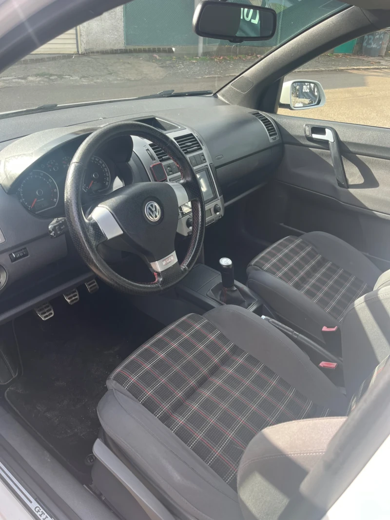 VW Polo 1.8T - GTI - SWISS, снимка 9 - Автомобили и джипове - 52549451