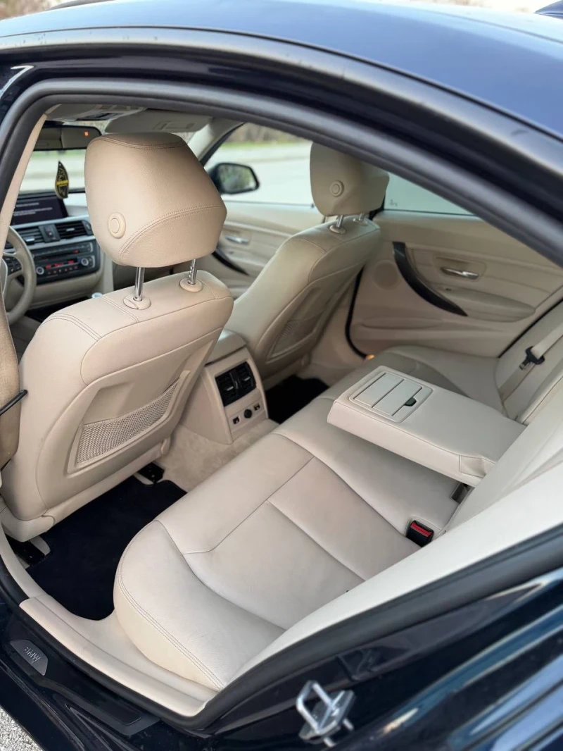 BMW 335 I F30 X-Drive , снимка 14 - Автомобили и джипове - 52777253