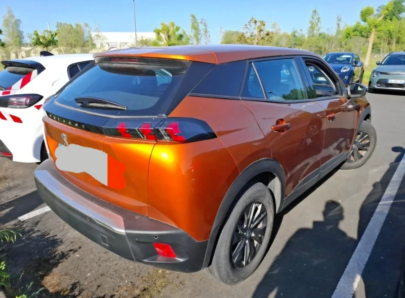 Peugeot 2008 E, снимка 2 - Автомобили и джипове - 53535952