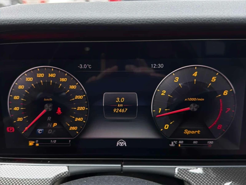 Mercedes-Benz E 400 * DISTRONIC* BURMESTER* 360КАМЕРИ* , снимка 8 - Автомобили и джипове - 53567666