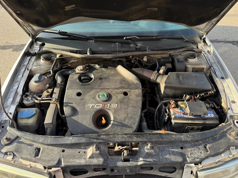 Skoda Octavia, снимка 11 - Автомобили и джипове - 53597315