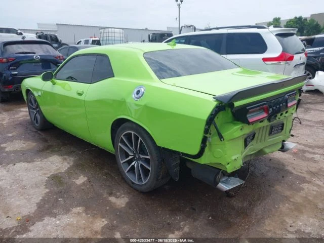 Dodge Challenger R/T 5.7L - изображение 3