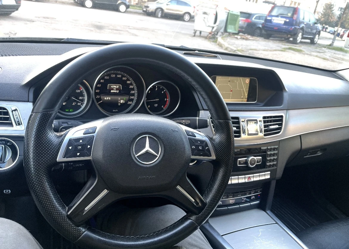 Mercedes-Benz E 200 BlueTec - изображение 6