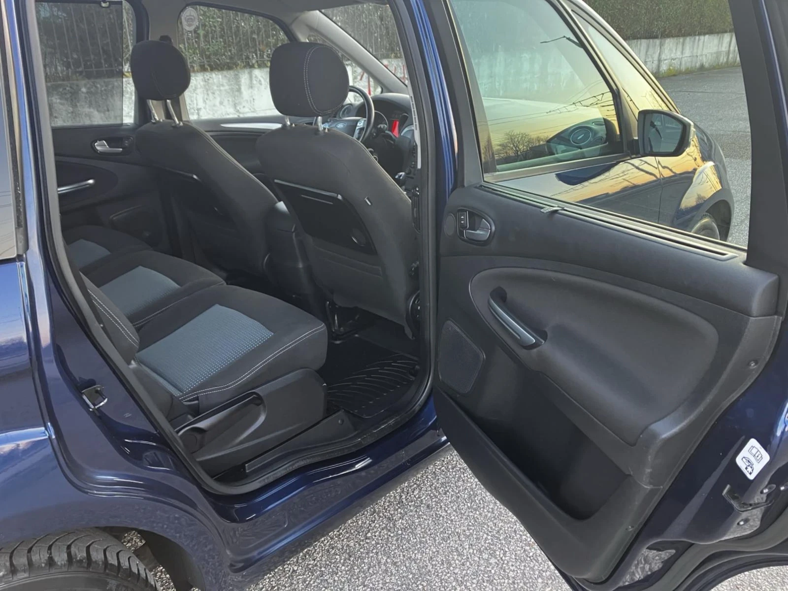 Ford Galaxy 1.6 TDCI | Mobile.bg � ����������� 12