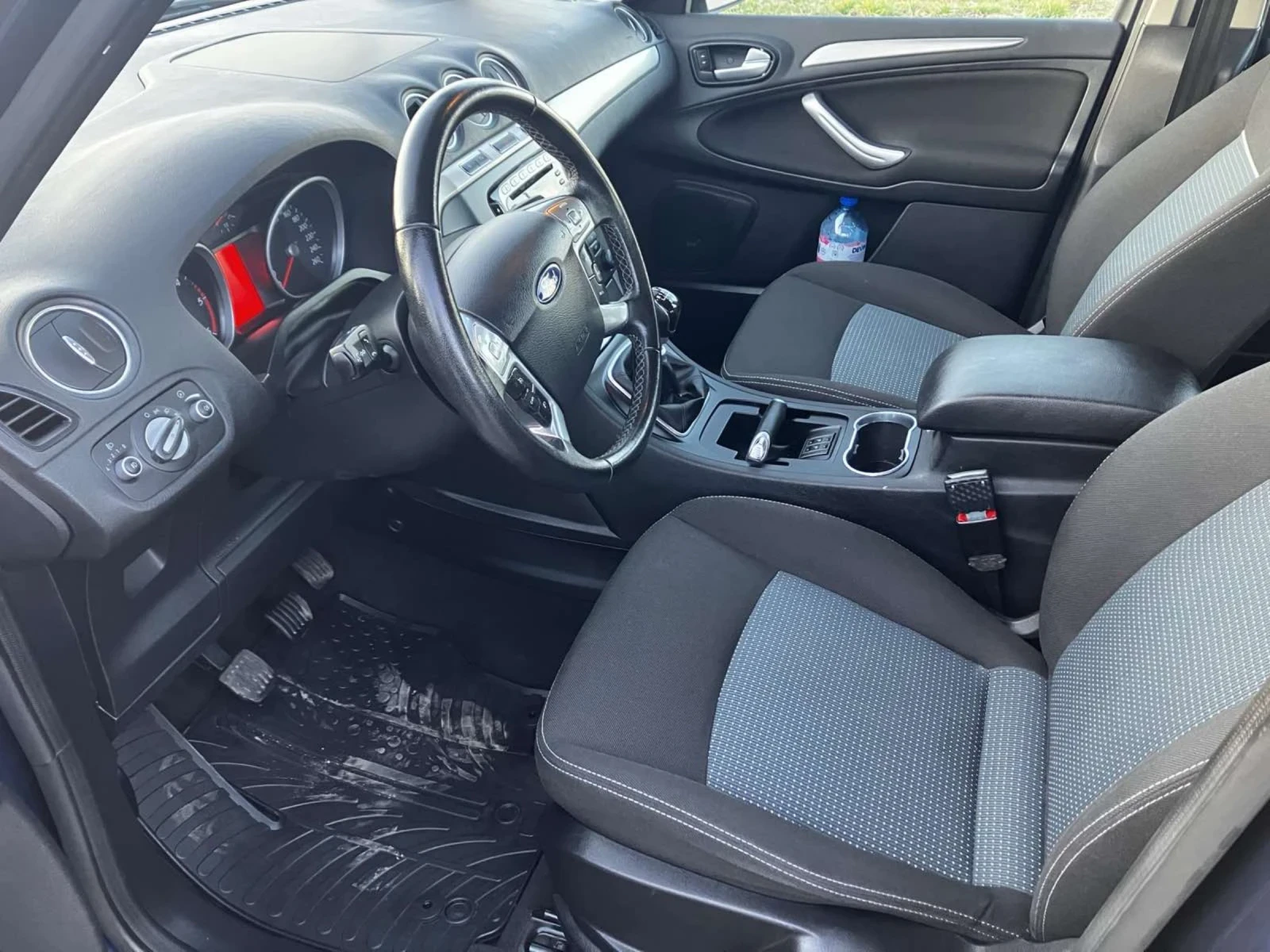 Ford Galaxy 1.6 TDCI | Mobile.bg � ����������� 11