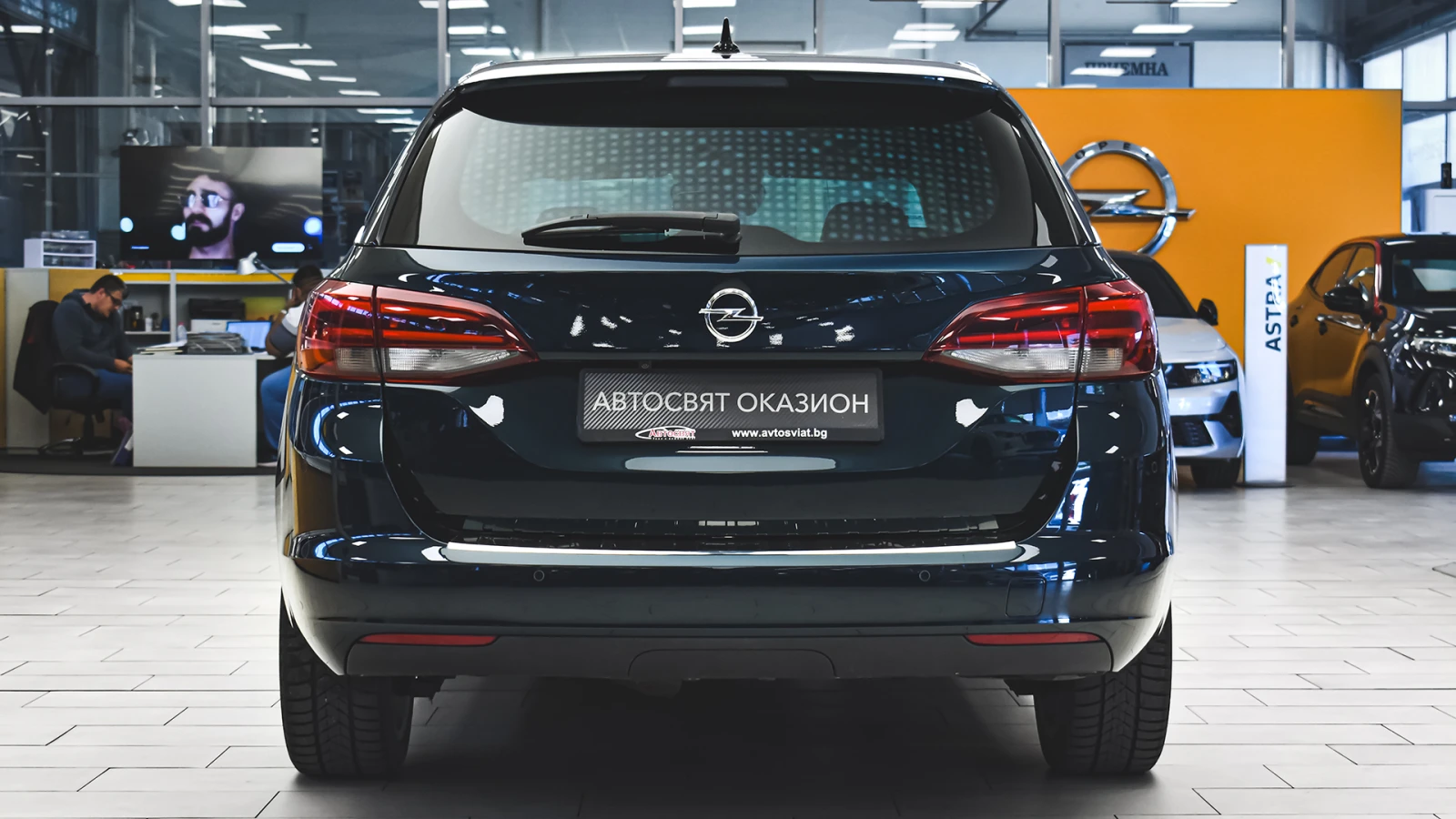 Opel Astra Sports Tourer 1.6d Ultimate Automatic - изображение 3