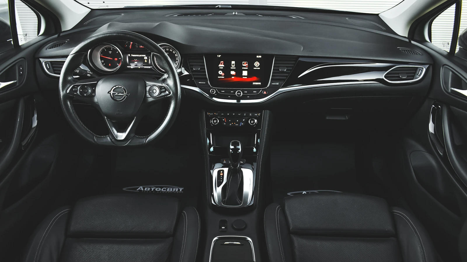 Opel Astra Sports Tourer 1.6d Ultimate Automatic - изображение 8