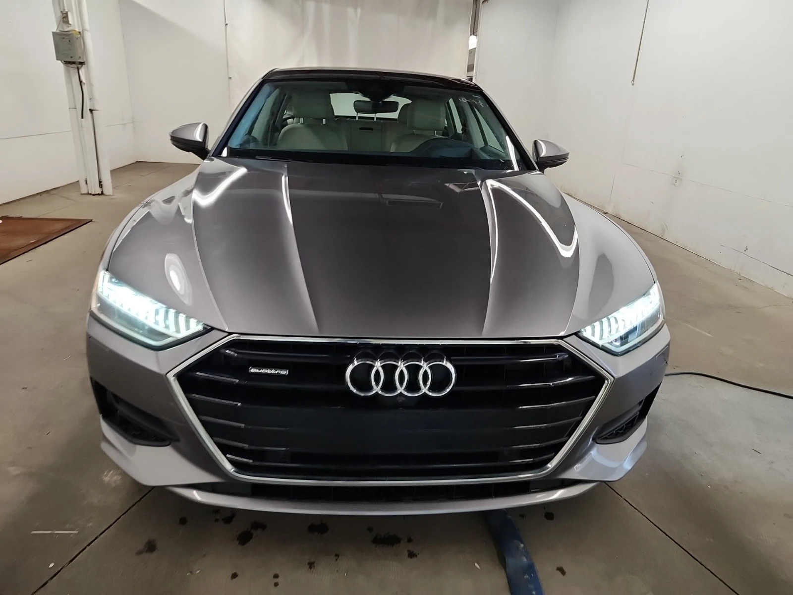Audi A7 TECHNIK * CARFAX * АвтоКредит * Цена до България*  - изображение 6