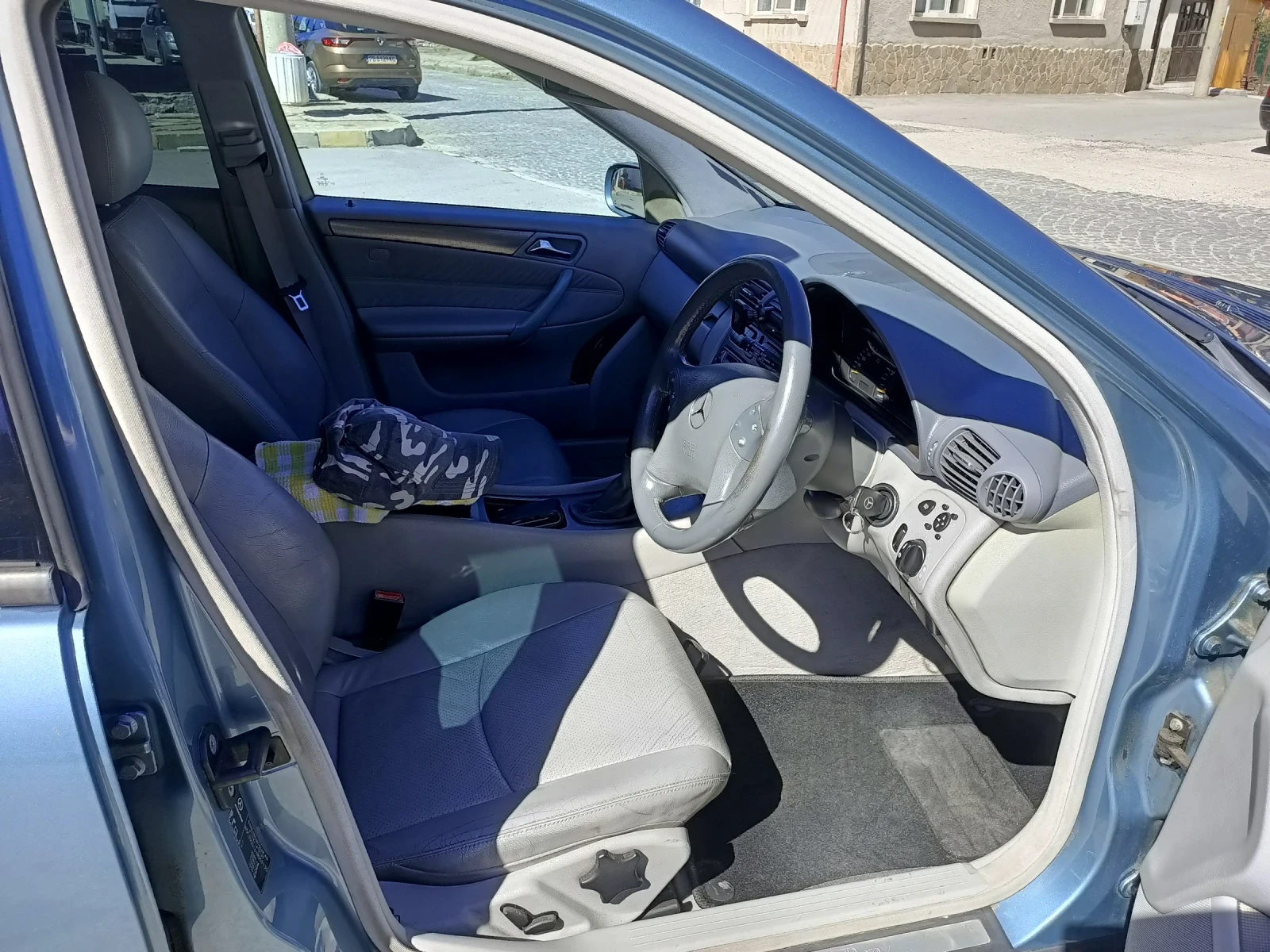 Mercedes-Benz C 270 | Mobile.bg   8