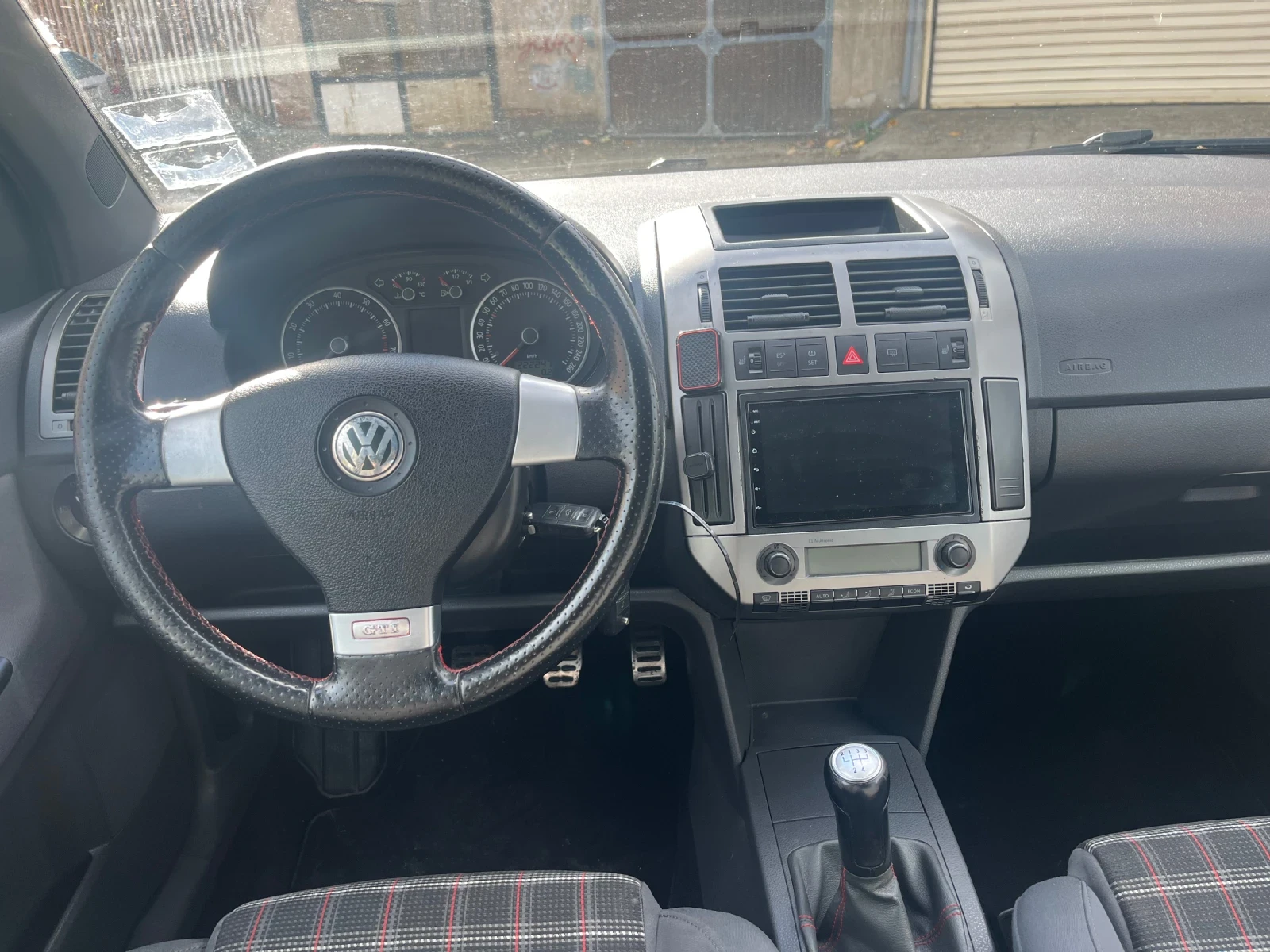 VW Polo 1.8T - GTI - SWISS - изображение 10