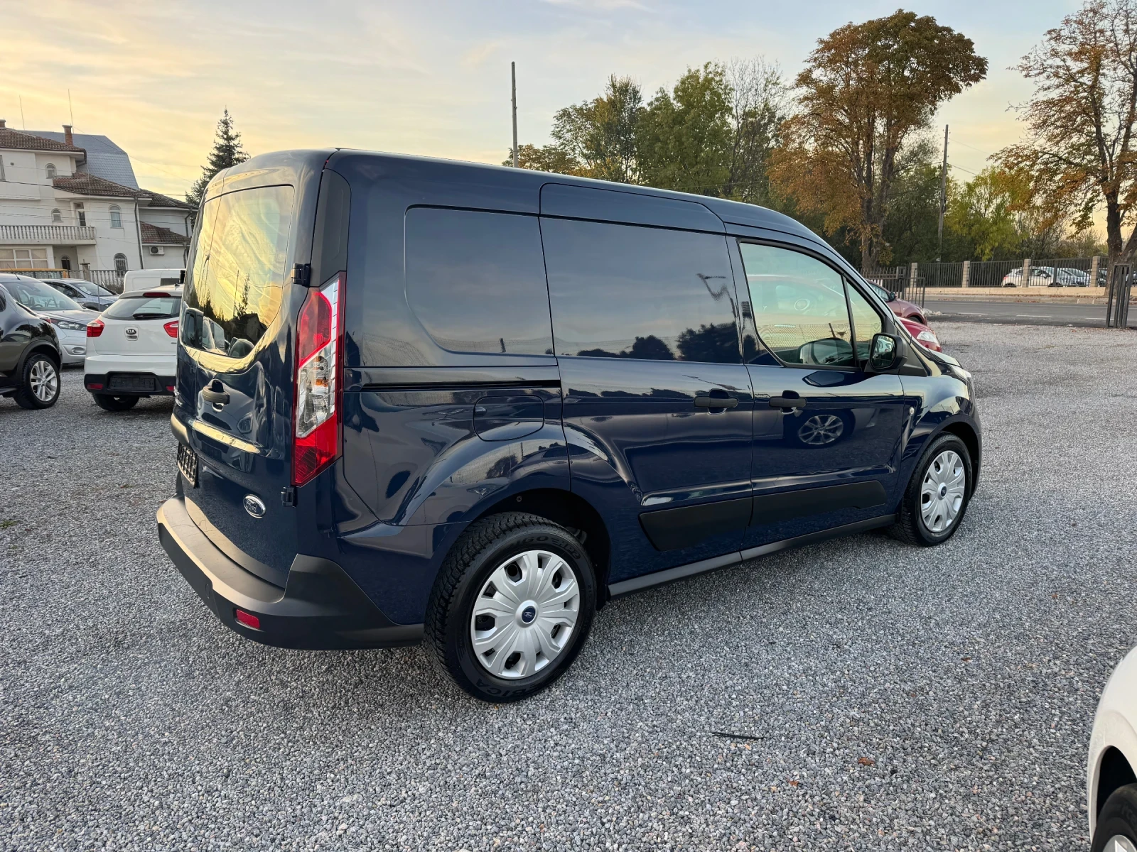 Ford Connect Transit 1.5Tdci Facelift!!! 3 seats!!  - изображение 7