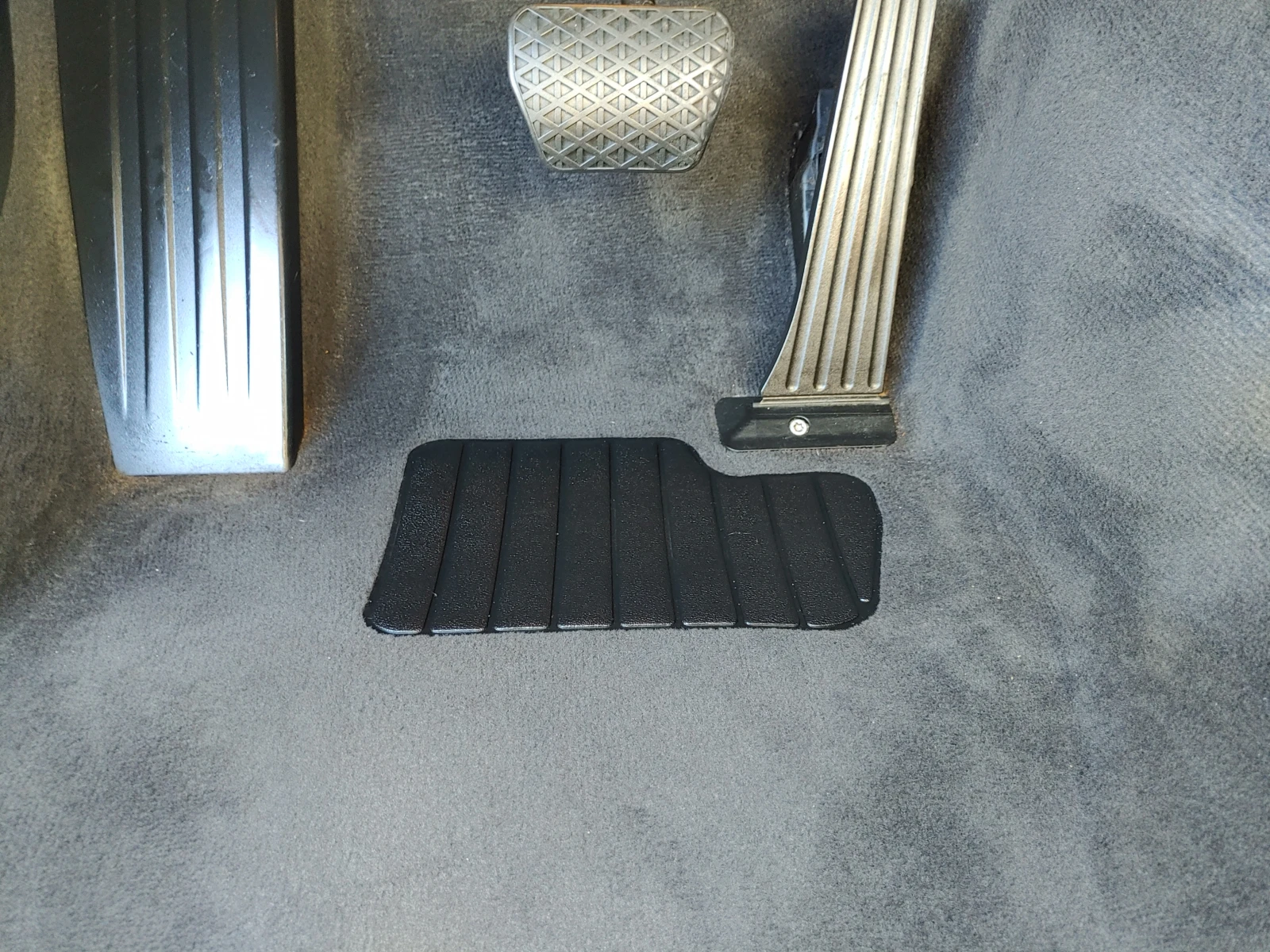 BMW 320 320d-Luxury | Mobile.bg � ����������� 4