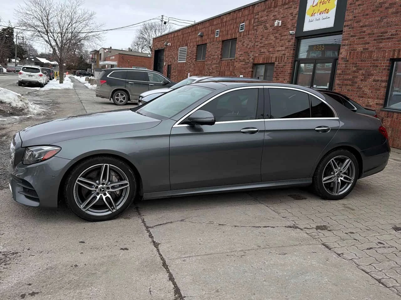 Mercedes-Benz E 400 * DISTRONIC* BURMESTER* 360КАМЕРИ*  - изображение 2