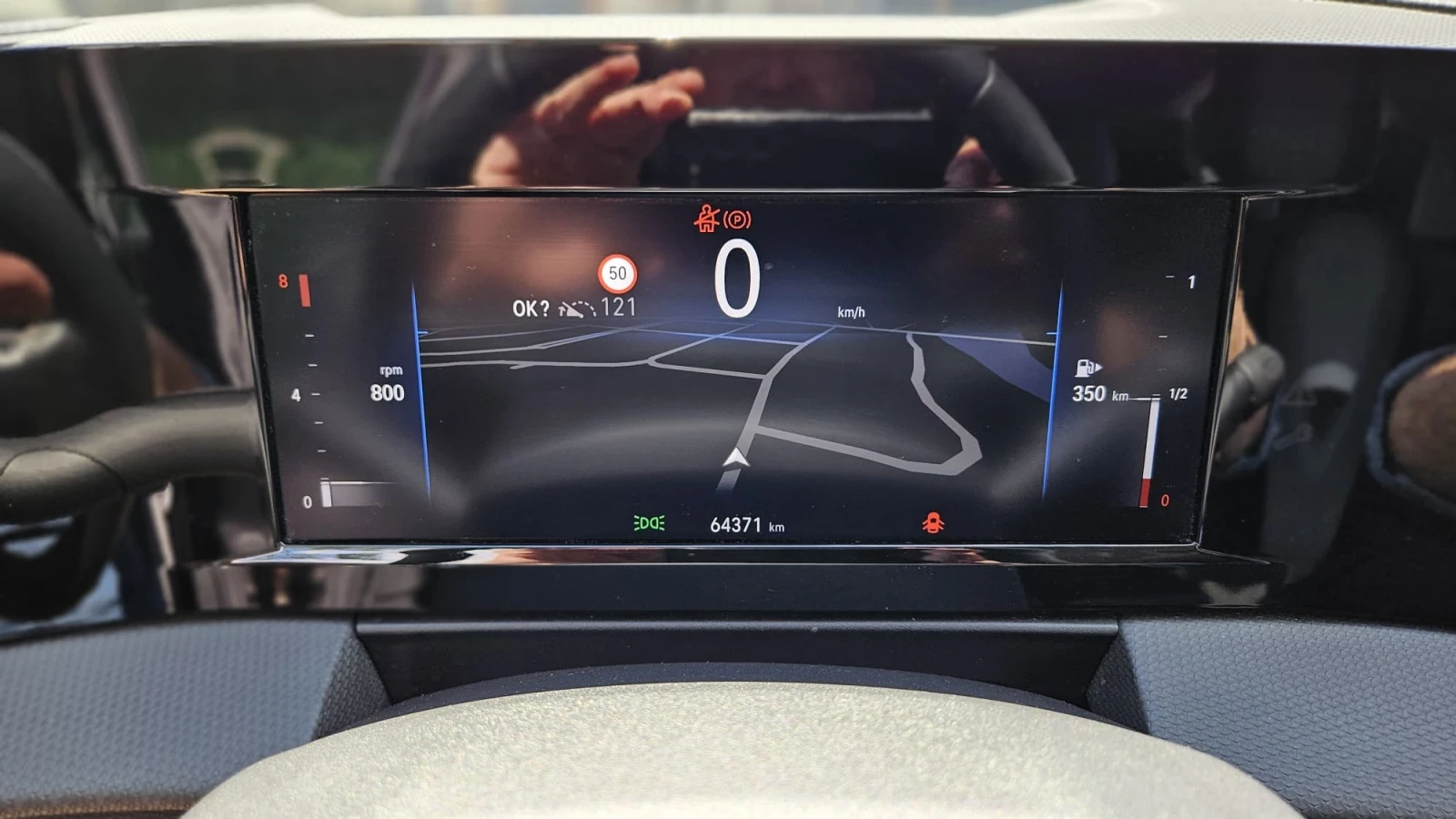 Opel Astra 1.2 business edition , снимка 13 - Автомобили и джипове - 54290195