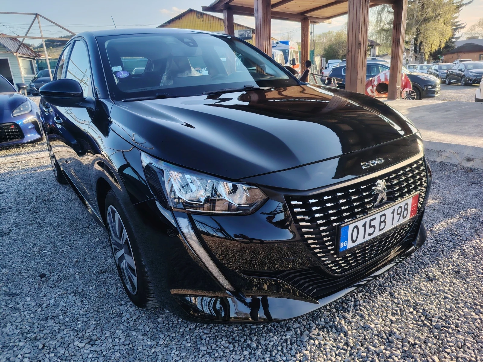 Peugeot 208 1.2 Turbo Avtomat 