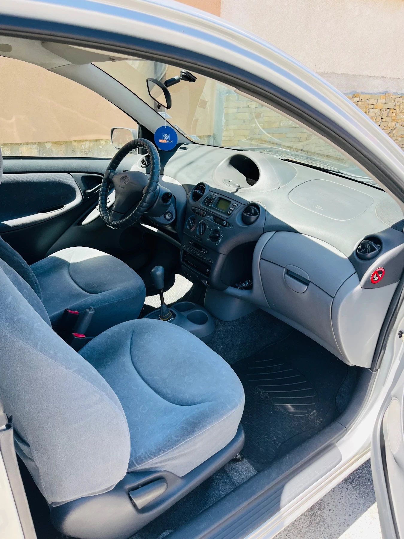 Toyota Yaris VVT-i, снимка 6 - Автомобили и джипове - 54331908