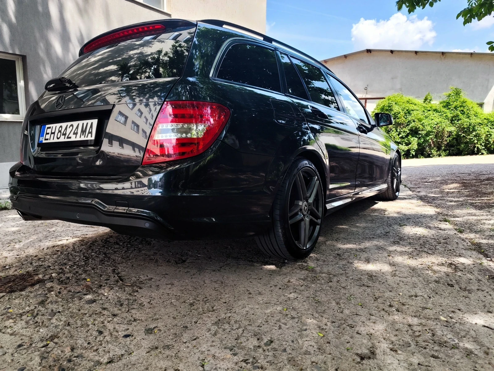 Mercedes-Benz C 250 AMG Sport+ 4matic, снимка 5 - Автомобили и джипове - 54701079
