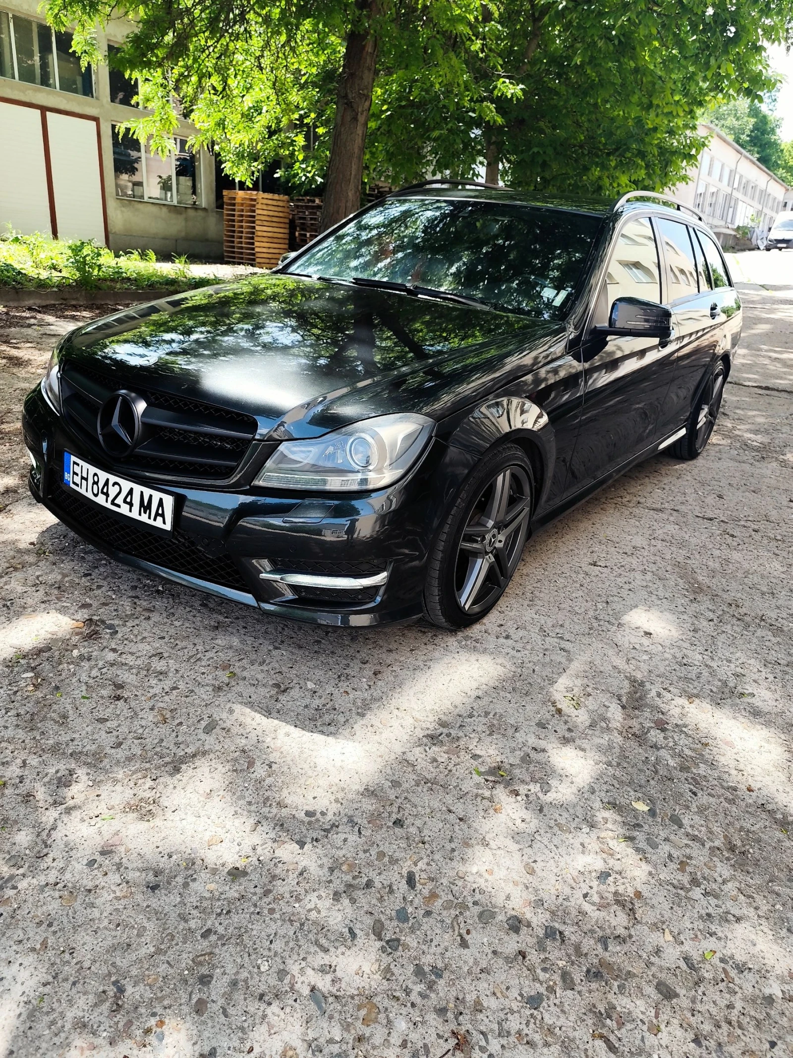 Mercedes-Benz C 250 AMG Sport+ 4matic, снимка 11 - Автомобили и джипове - 54701079