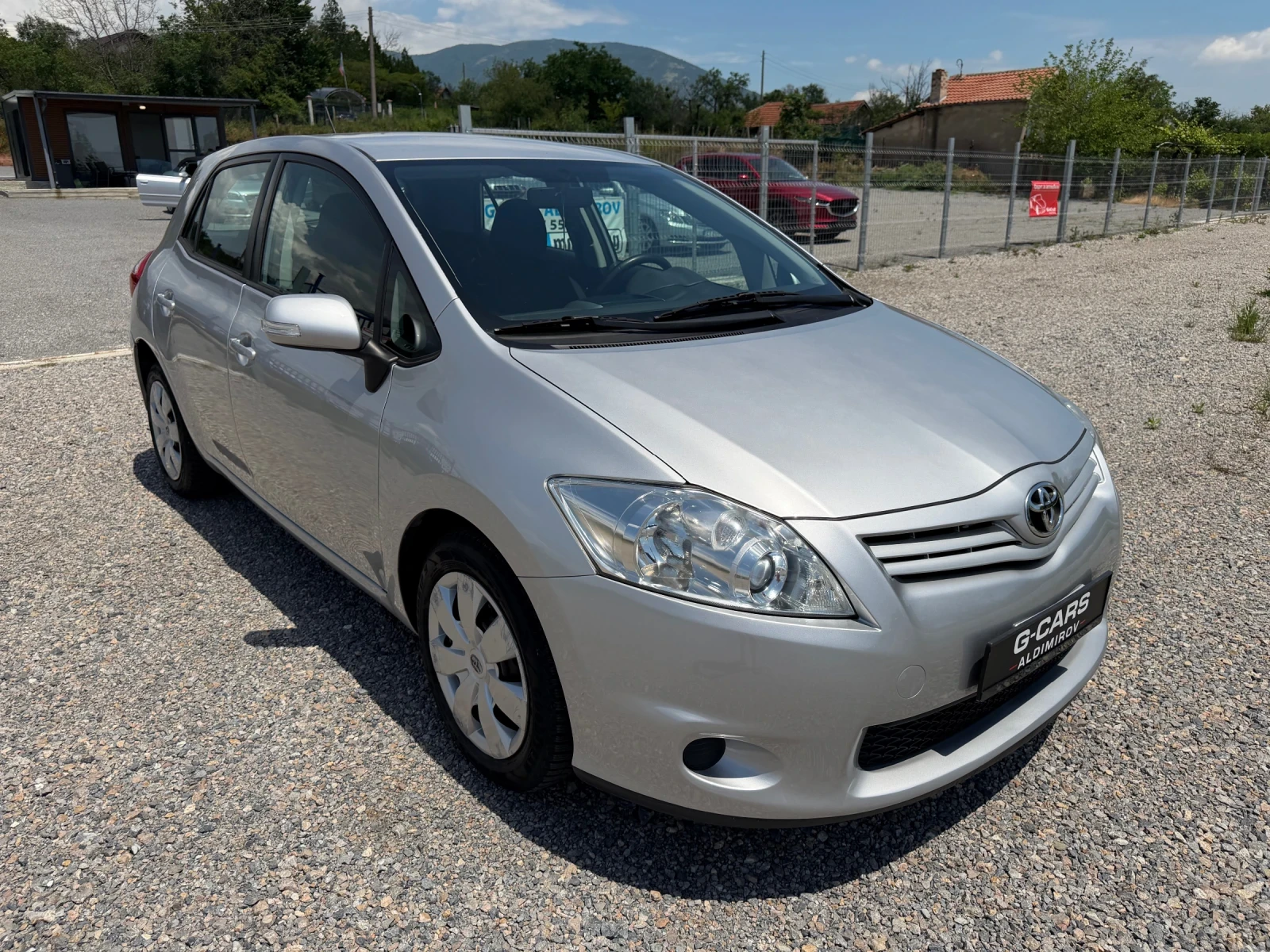 Toyota Auris 1.3/ БЕНЗИН/ FACE