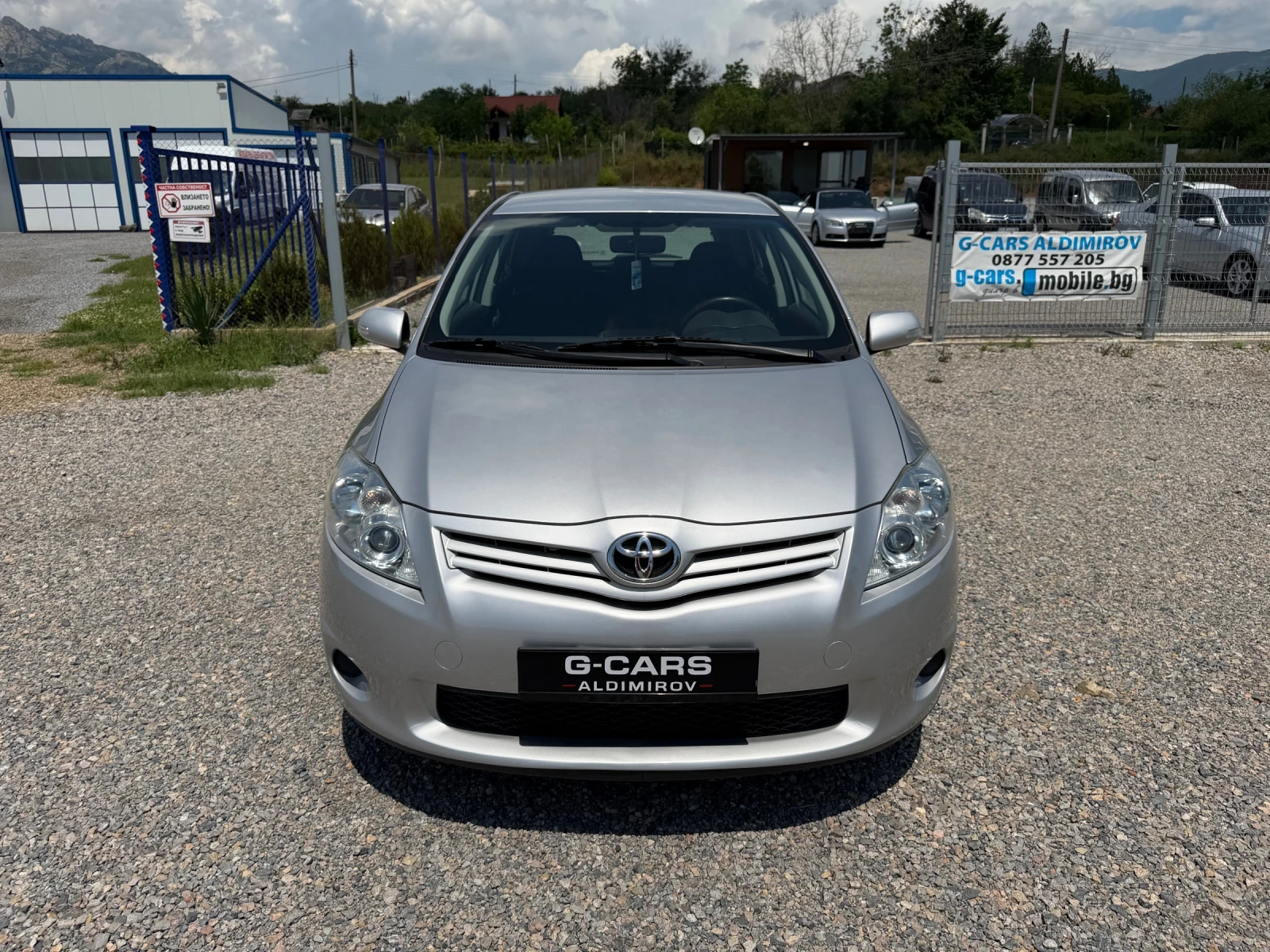 Toyota Auris 1.3/ БЕНЗИН/ FACE, снимка 2 - Автомобили и джипове - 54762775