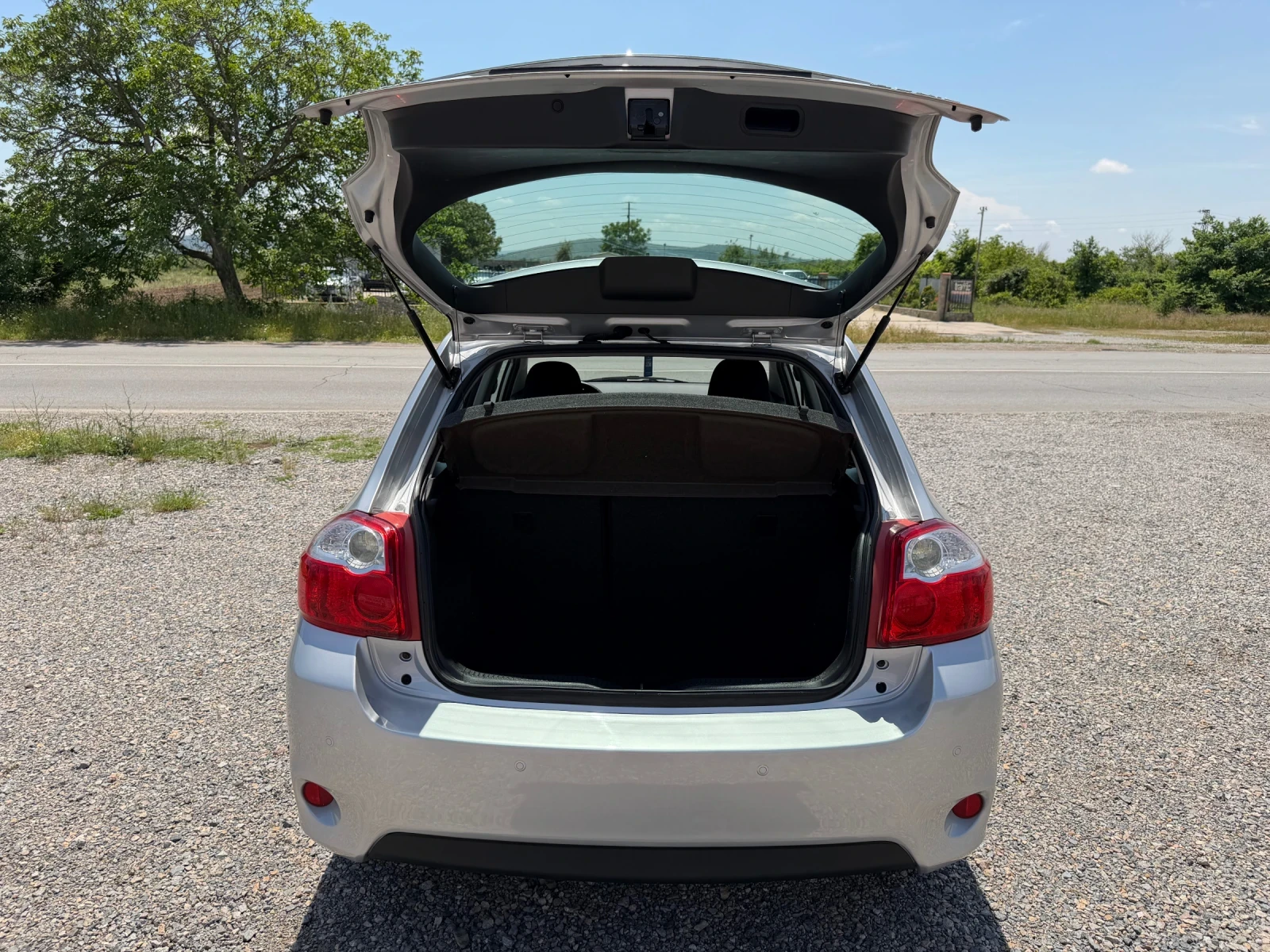 Toyota Auris 1.3/ БЕНЗИН/ FACE, снимка 16 - Автомобили и джипове - 54762775