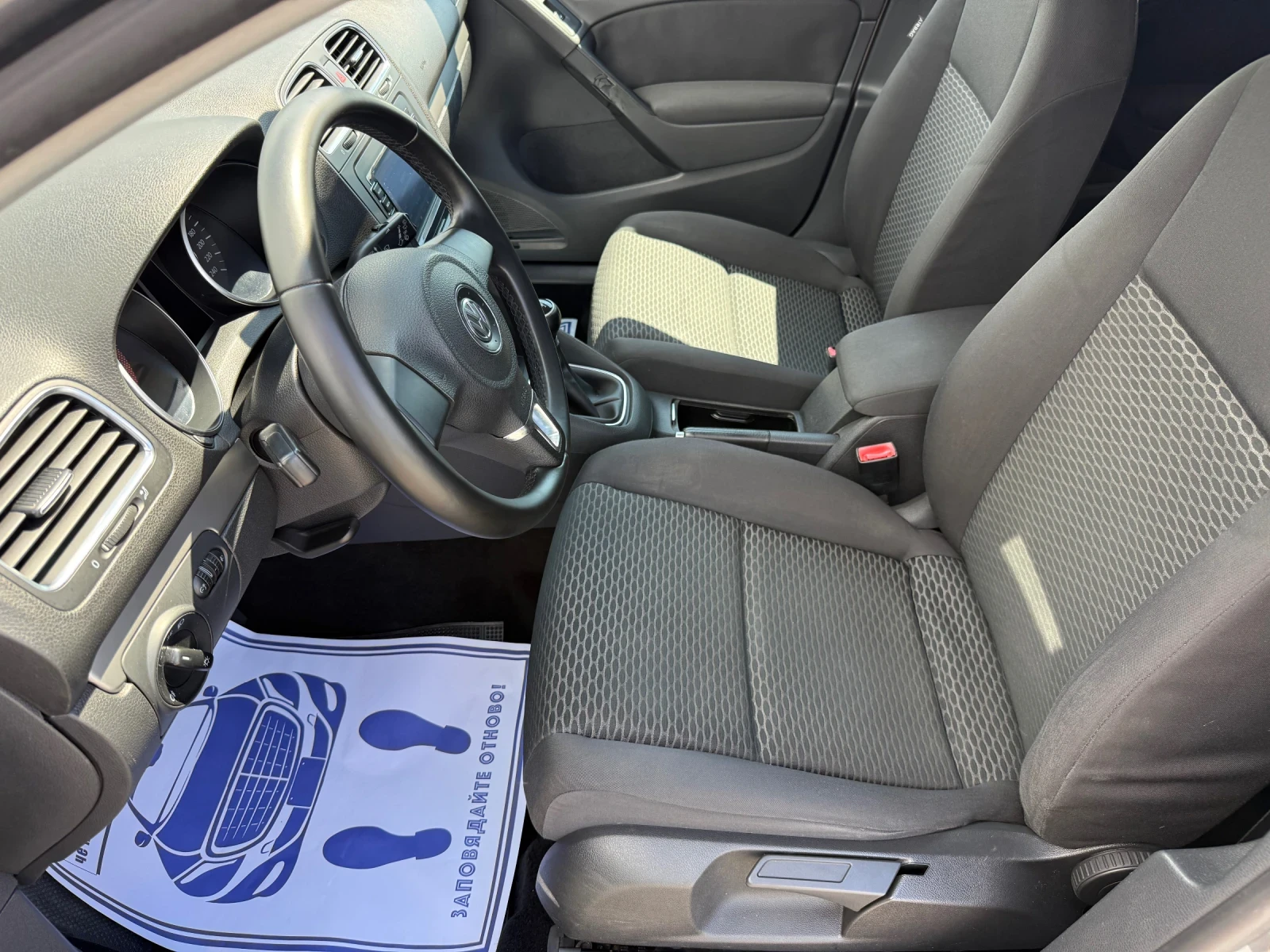 VW Golf (KATO НОВА), снимка 11 - Автомобили и джипове - 54785964