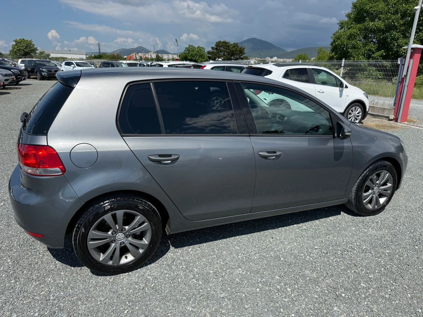 VW Golf (KATO НОВА), снимка 5 - Автомобили и джипове - 54785964