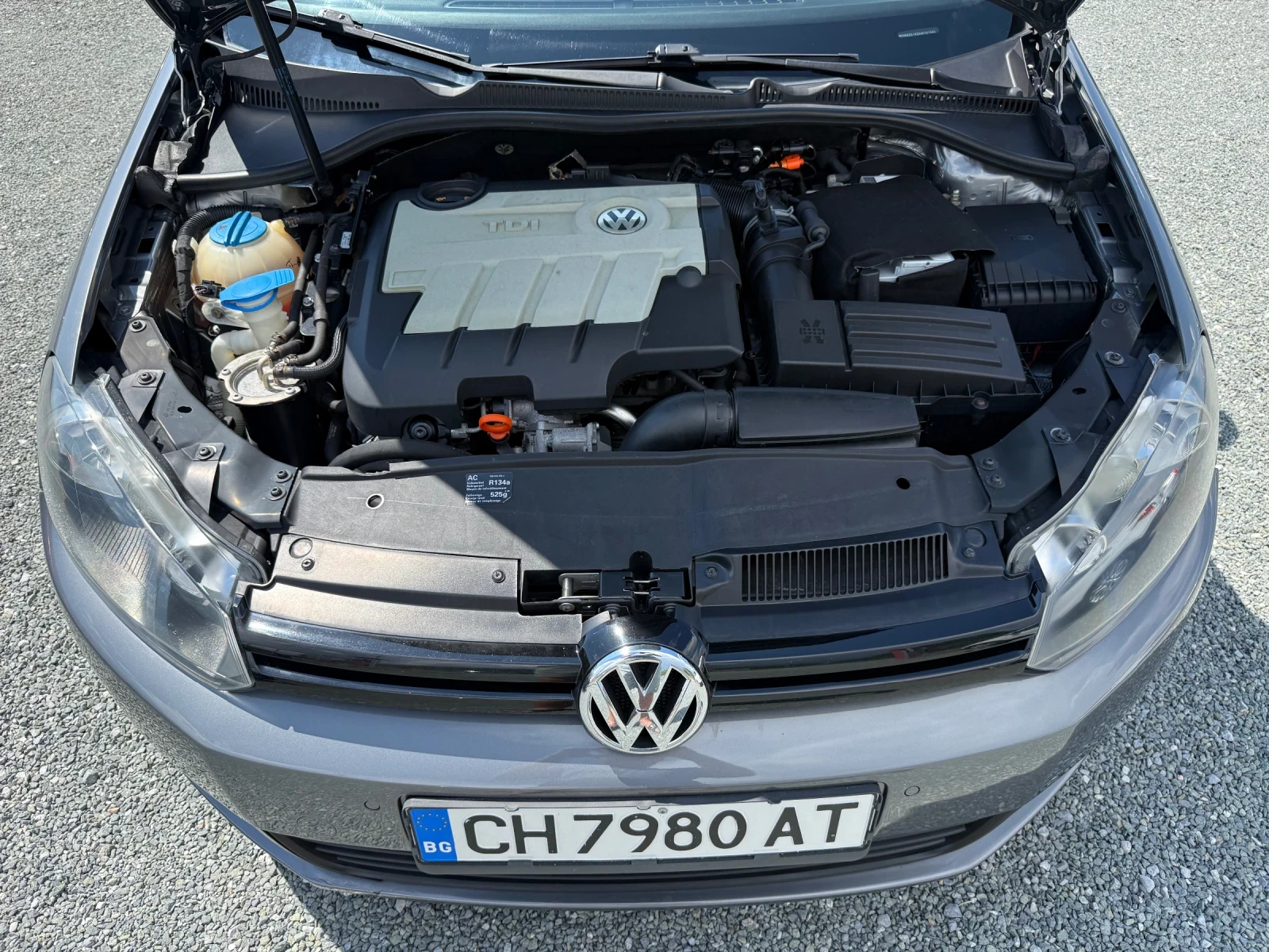 VW Golf (KATO НОВА), снимка 17 - Автомобили и джипове - 54785964